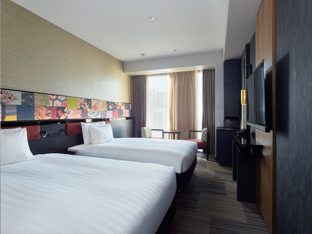 SUPERIOR, 2 BEDS