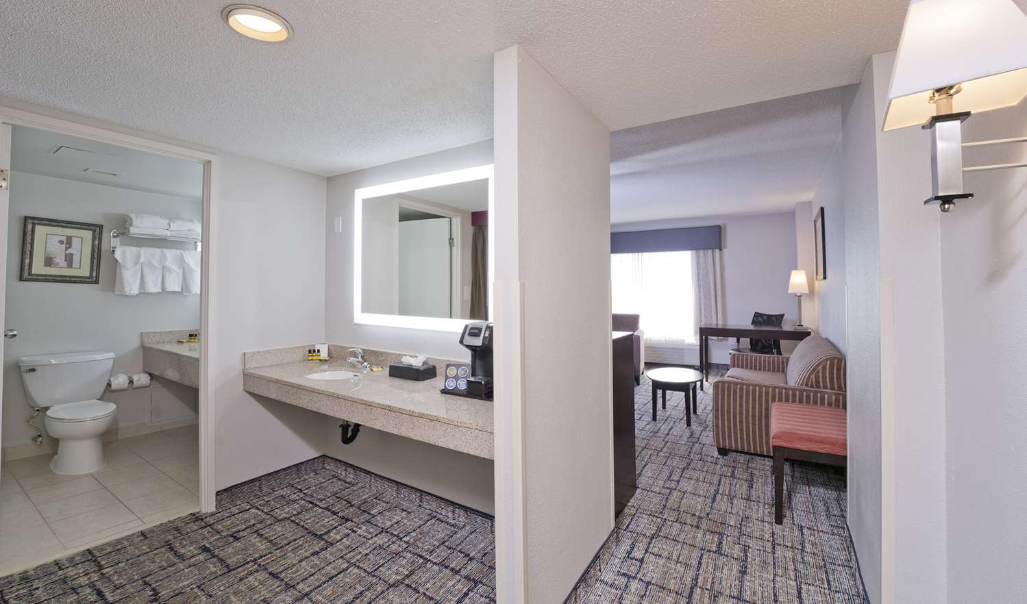 Best Western Plus Hotel & Conference Center 46/46