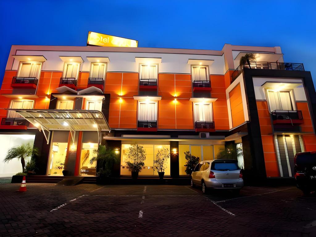 Aryuka Hotel 2/21