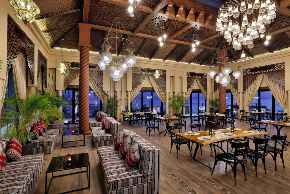 Anantara World Islands Dubai Resort 58/78