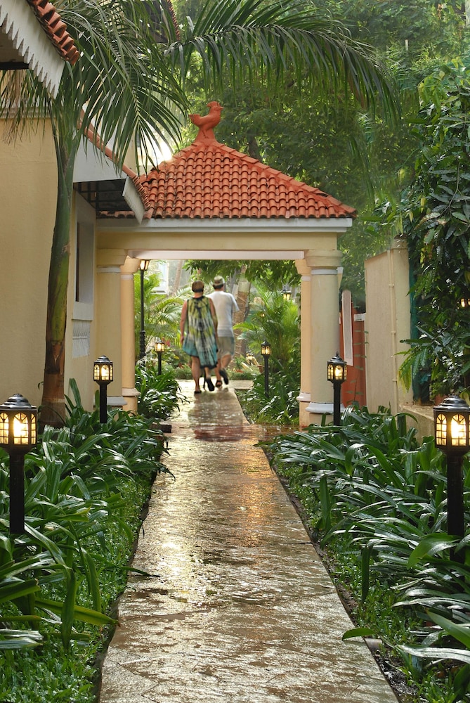 Park Inn By Radisson Goa Candolim 71/77