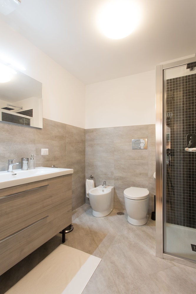 Domenichino Luxury Home 40/45
