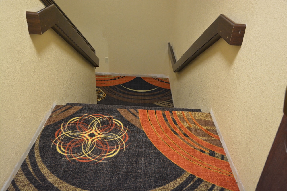 Countryside Inn And Suites 20/40