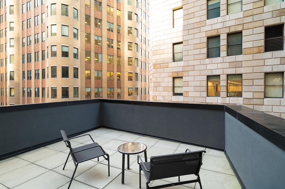 Holiday Inn New York City Wall Street 9/57