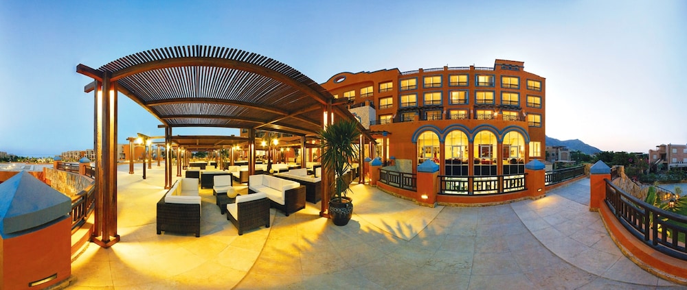 Movenpick Resort El Sokhna 68/77