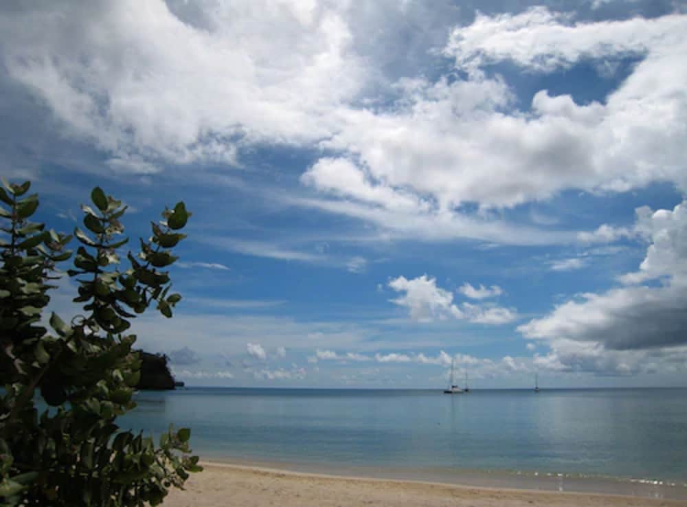 KALINAGO BEACH RESORT 39/49
