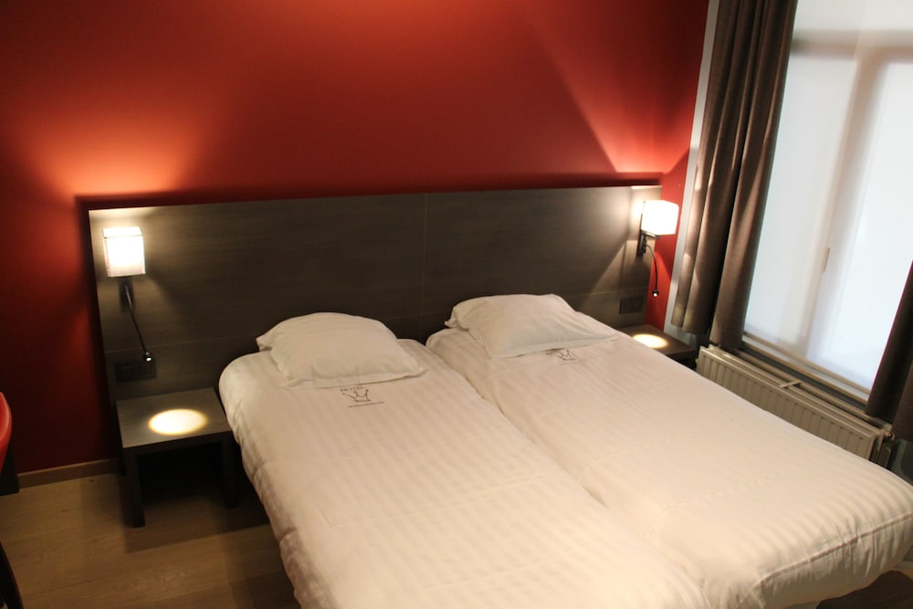 Hotel De Franse Kroon 10/35