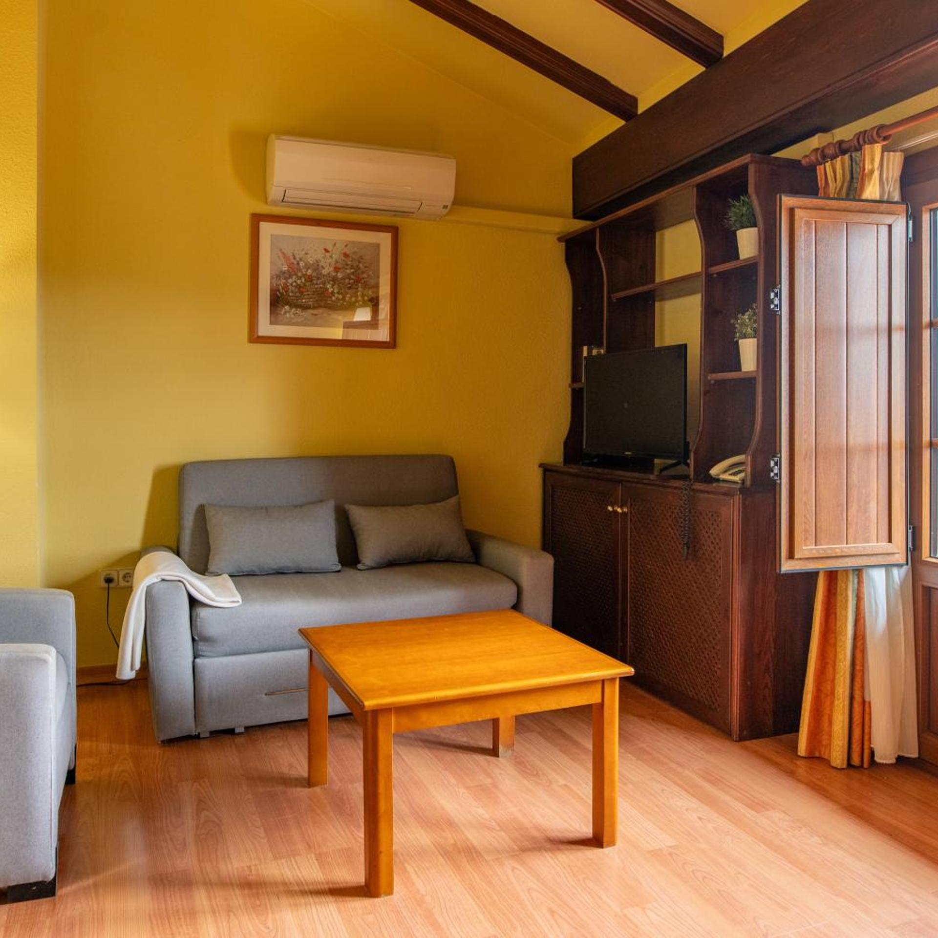 Hotel Rey Don Jaime 33/55