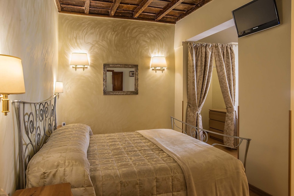 Relais Le Clarisse A Trastevere 12/78