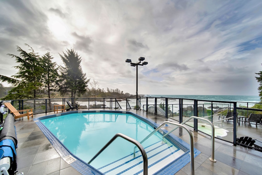Black Rock Ocean Front Resort 35/69