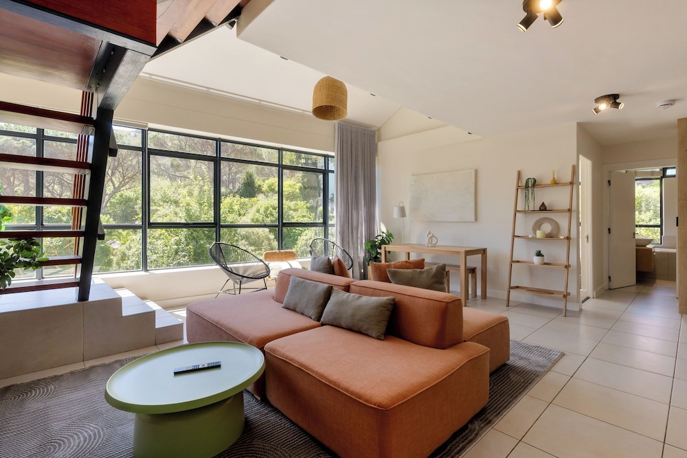 The Glen Apartments 59/65