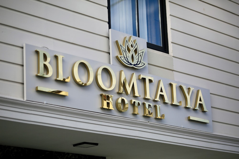 Bloomtalya Hotel 9/64