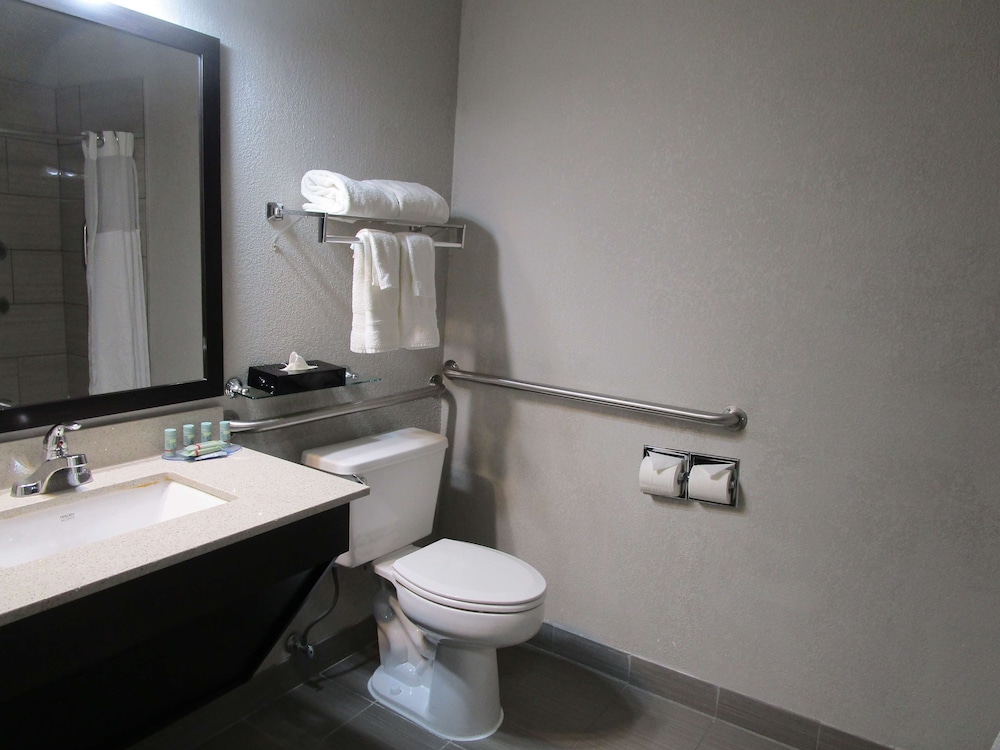 Best Western Pearl City Inn 12/33