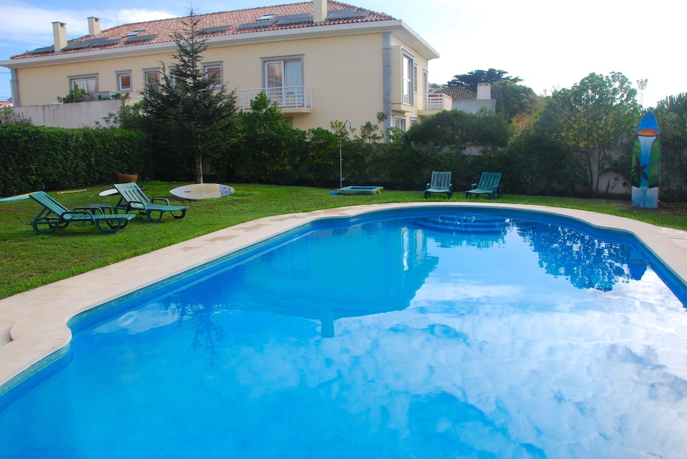 Carcavelos Surf Hostel 28/31