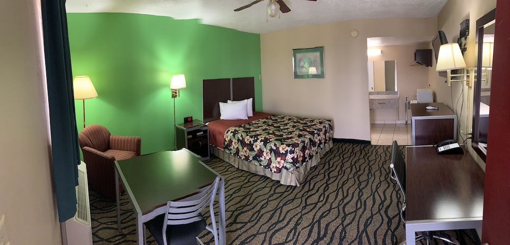 Thunderbird Inn 25/35