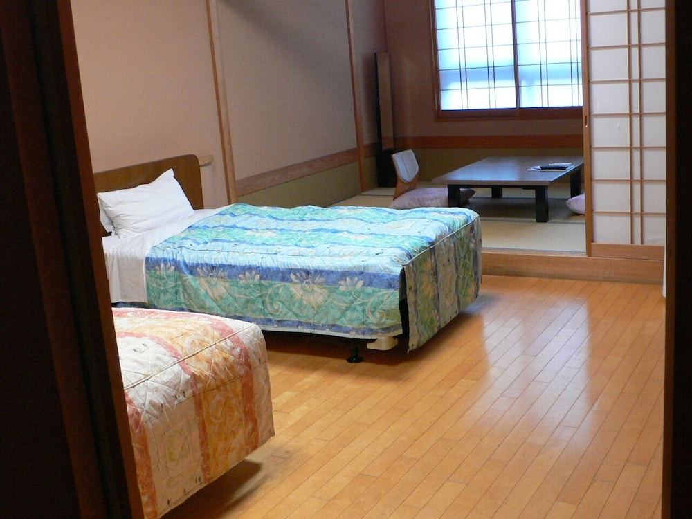 YUTTARI NO SATO INAKA 4/49
