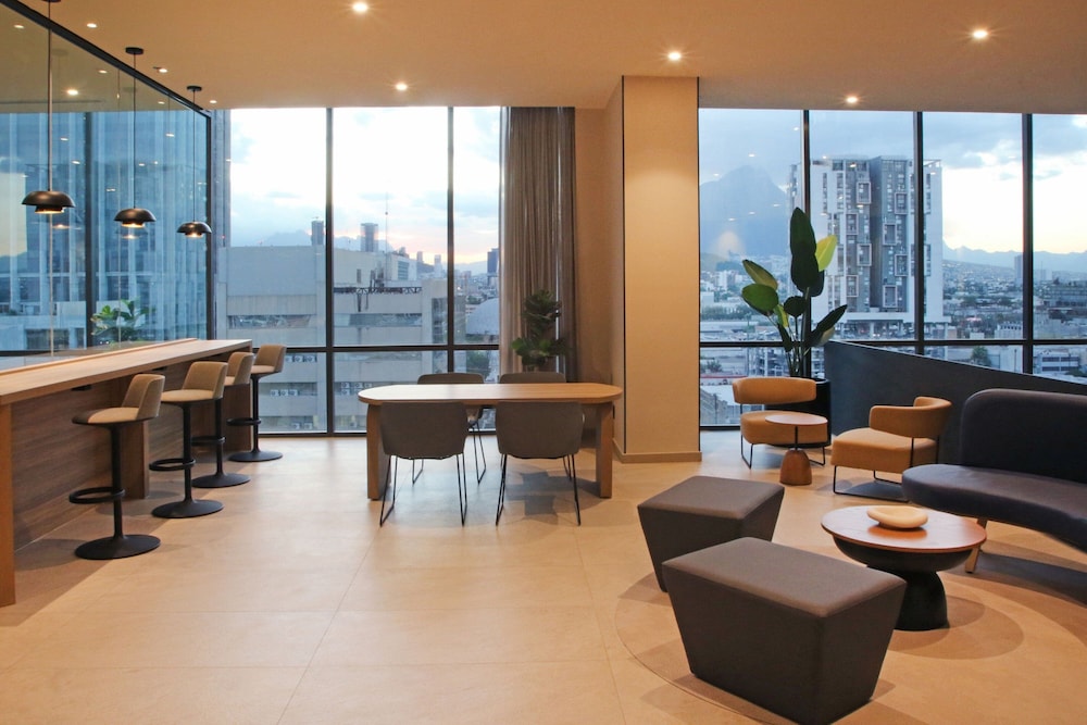 City Express Plus by Marriott Monterrey Centro 33/57