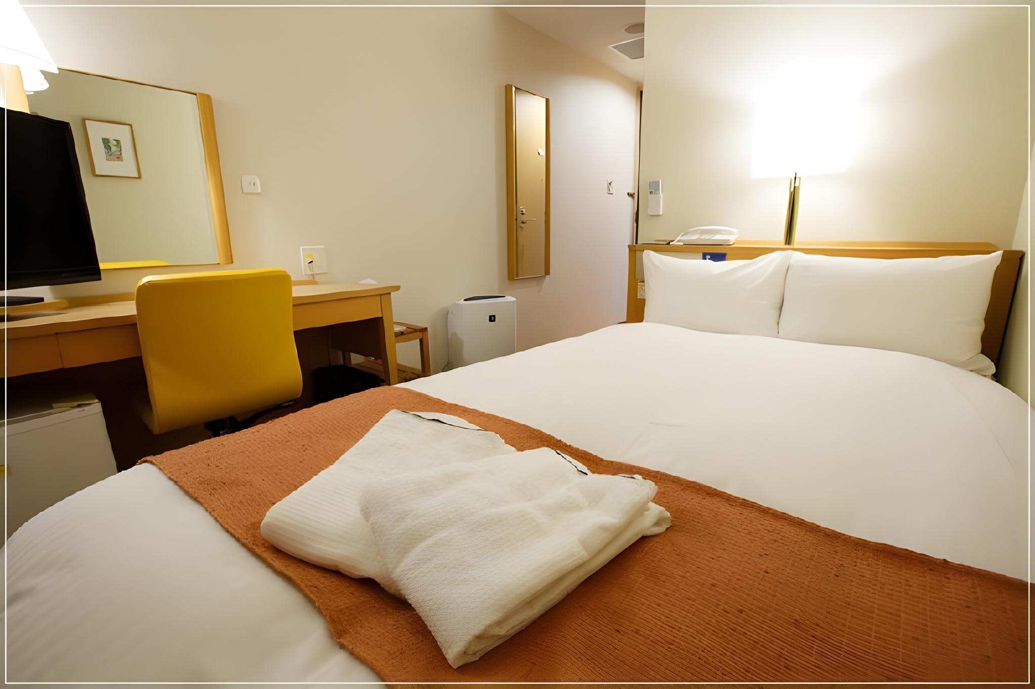 Semi Room, Semi Double Bed, Small