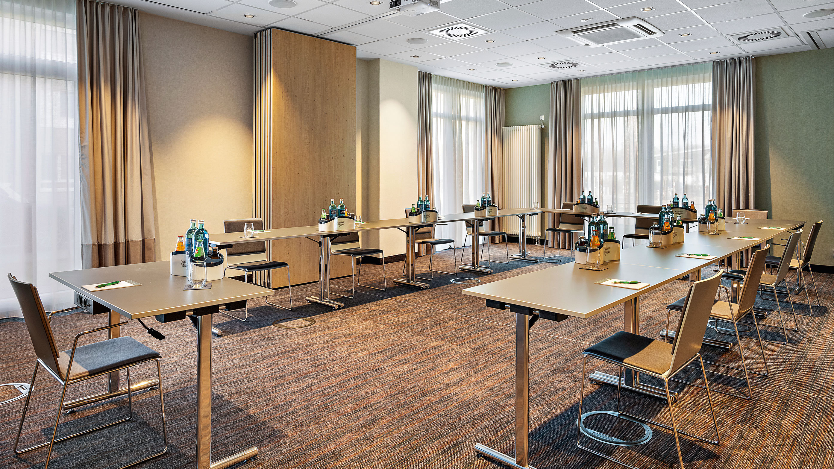 Hey Lou Hotel Karlsruhe Messe 52/60