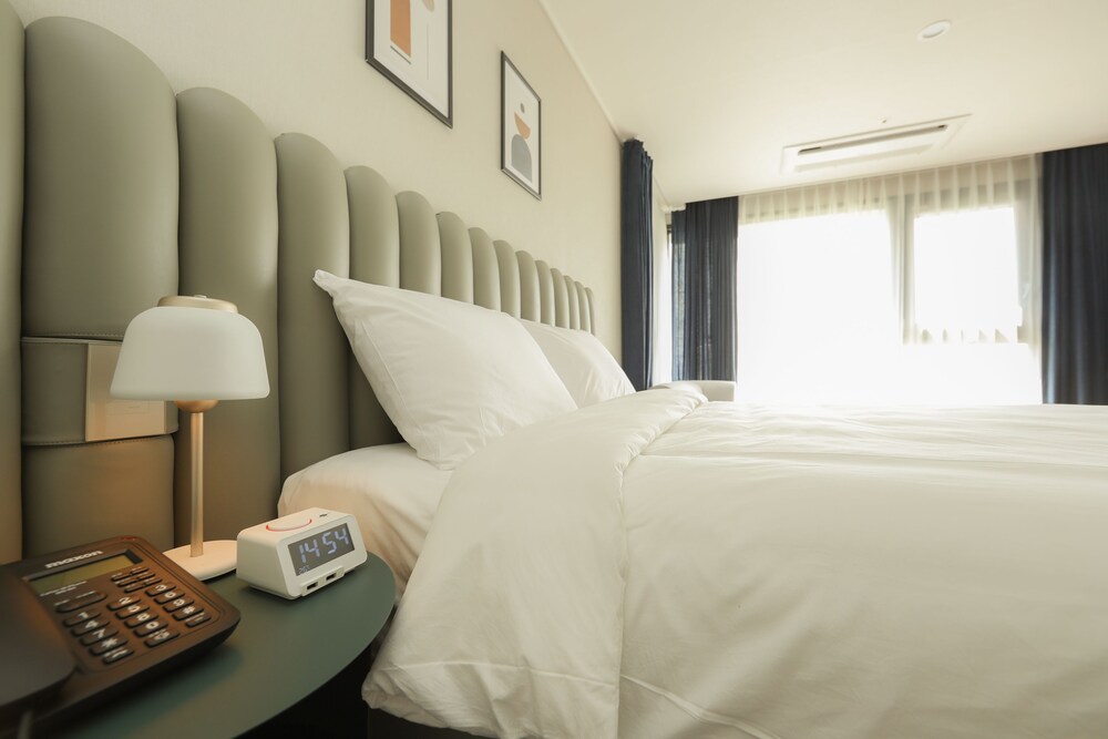 Hotel Seogwipean 24/35