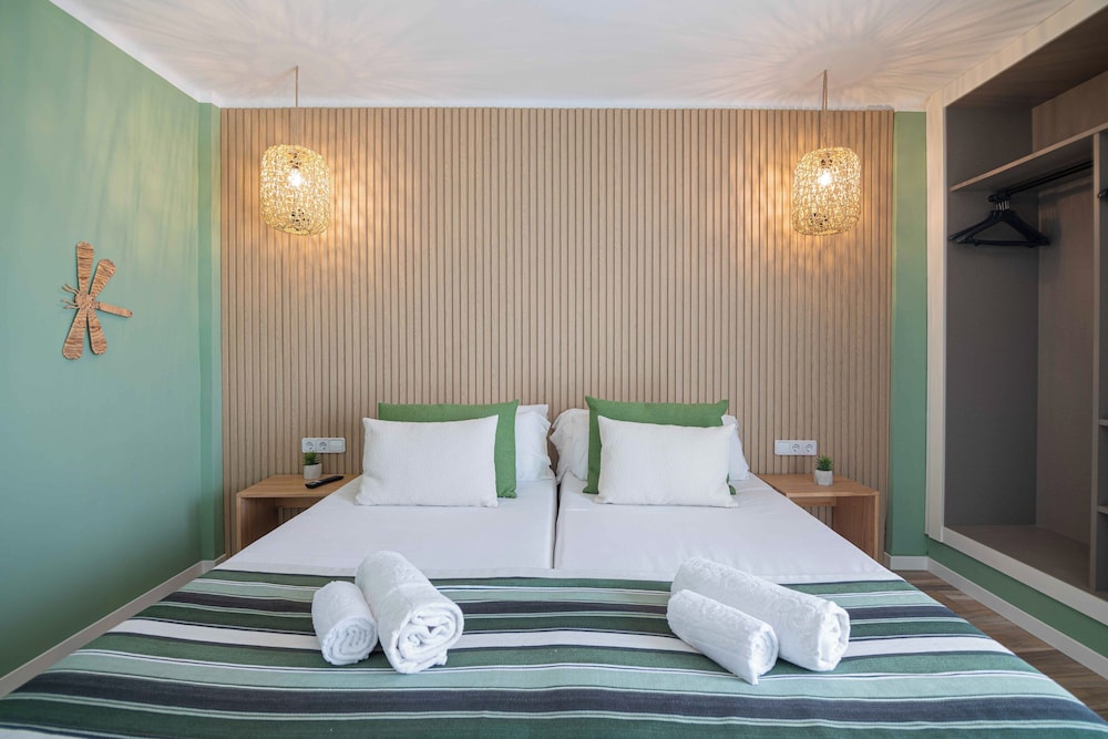 Marsenses Natura Olea Hotel 24/62