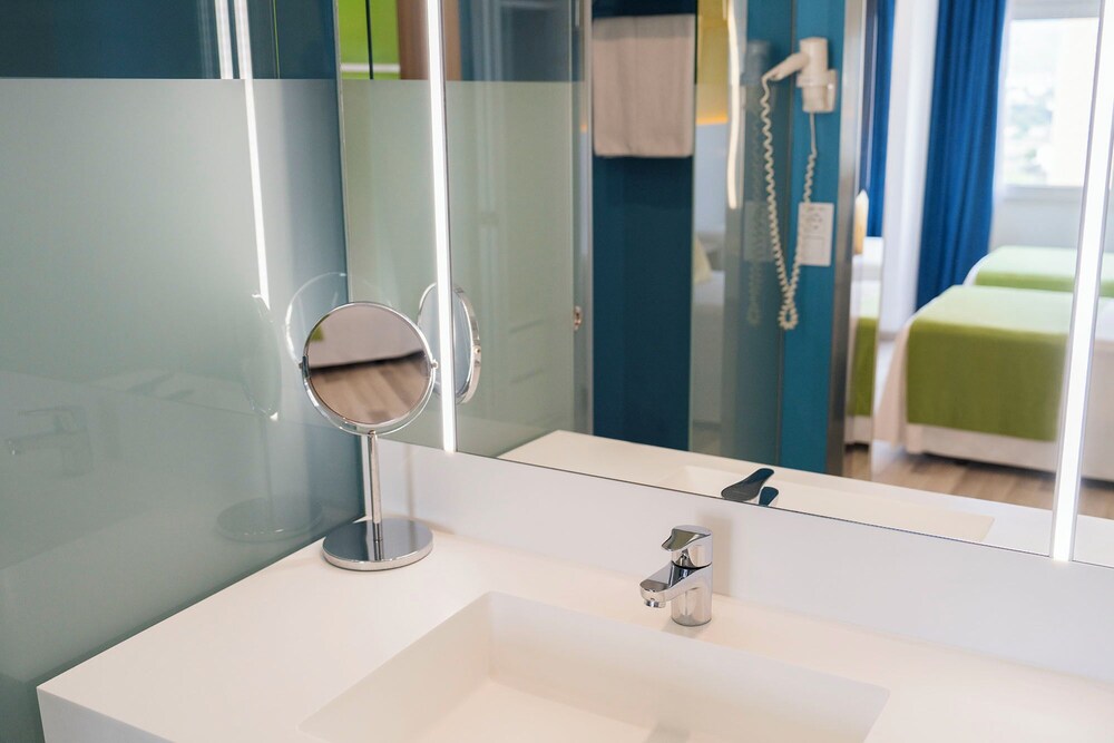ZT Aparthotel Acuasol 49/50
