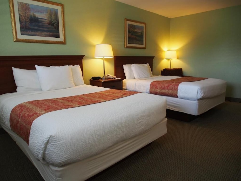 Inn at The Waterpark 23/64