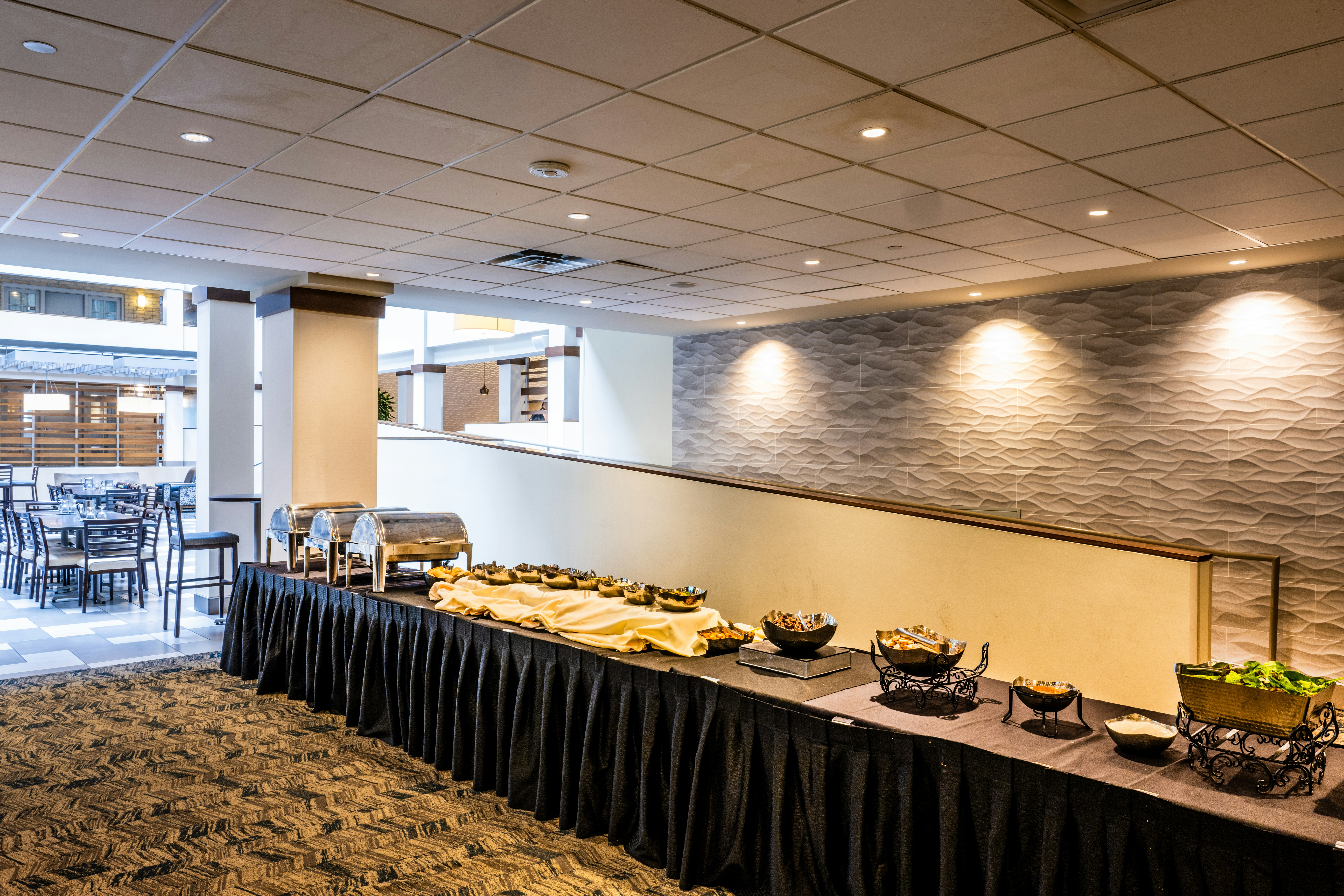 Embassy Suites by Hilton Bloomington/Minneapolis 48/50
