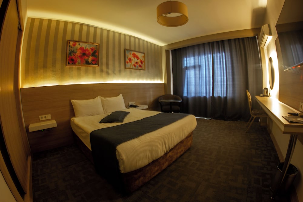 COMFORT, SINGLE, DOUBLE BED
