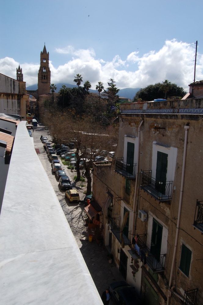 Bed and Breakfast Federico Secondo 62/70
