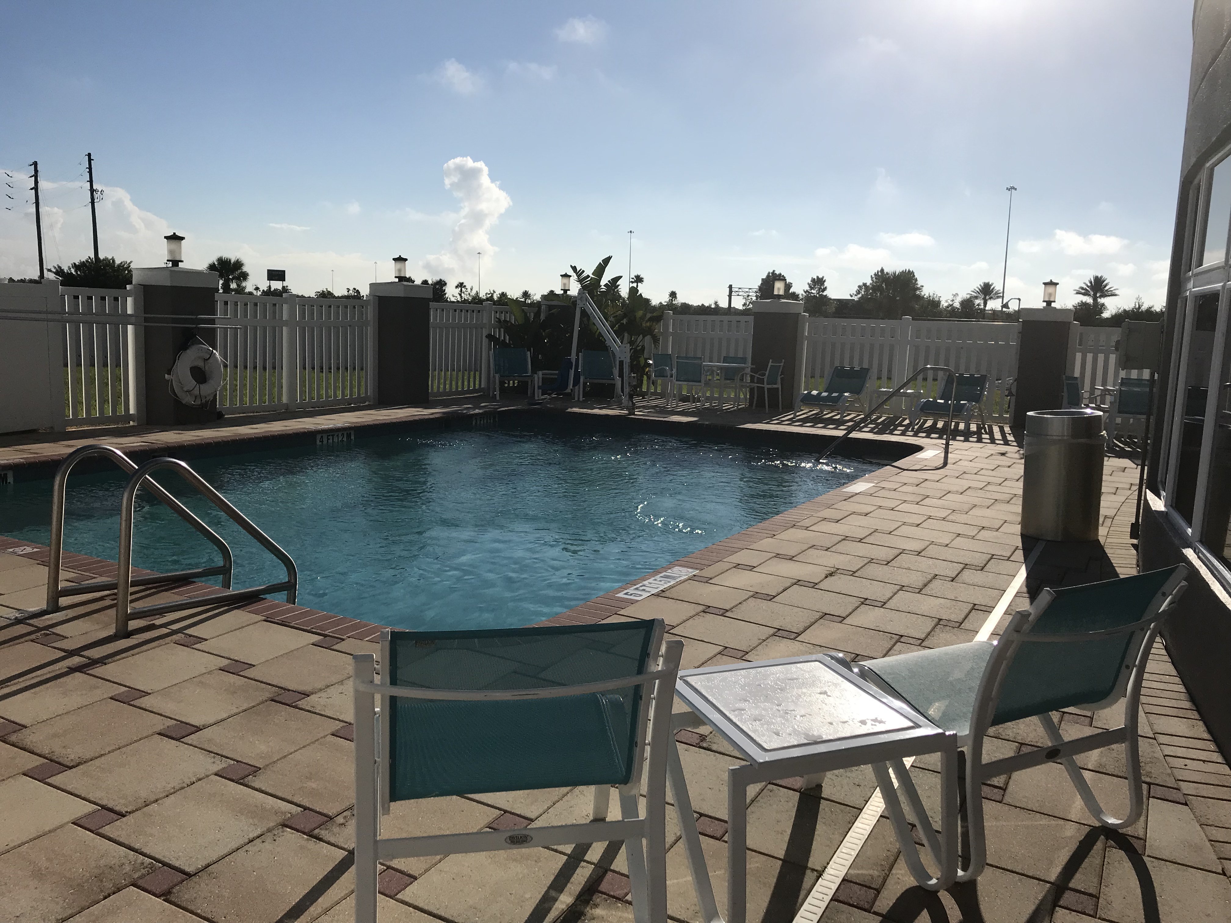 Holiday Inn Express Orlando South Davenport 63/70