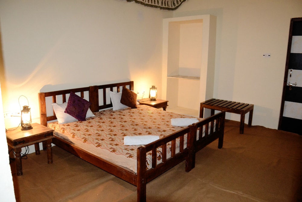 Pushkar Adventure Desert Camp 6/28