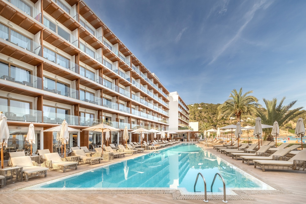El Somni Ibiza Dream Hotel by Grupotel in Cala San Vicente