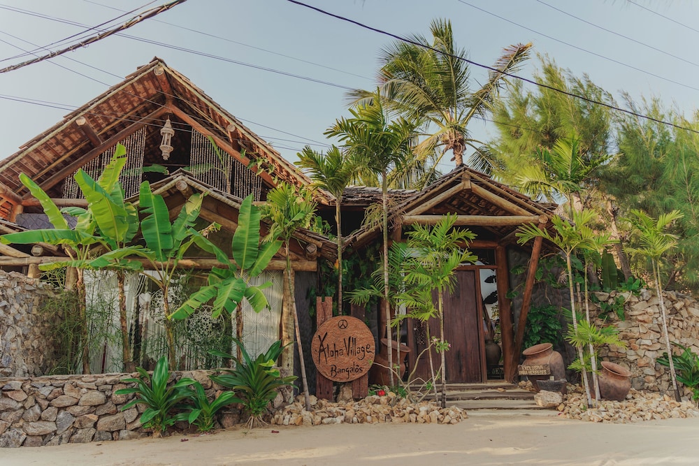 Aloha Village Bangalos 2/50