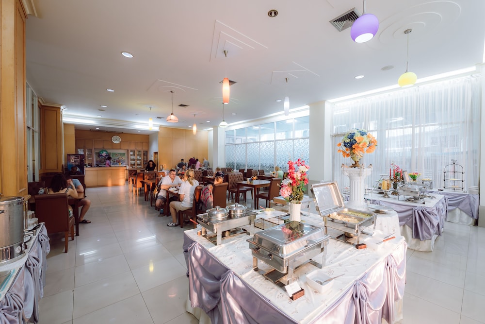 Morakot Hotel Chumphon 54/66