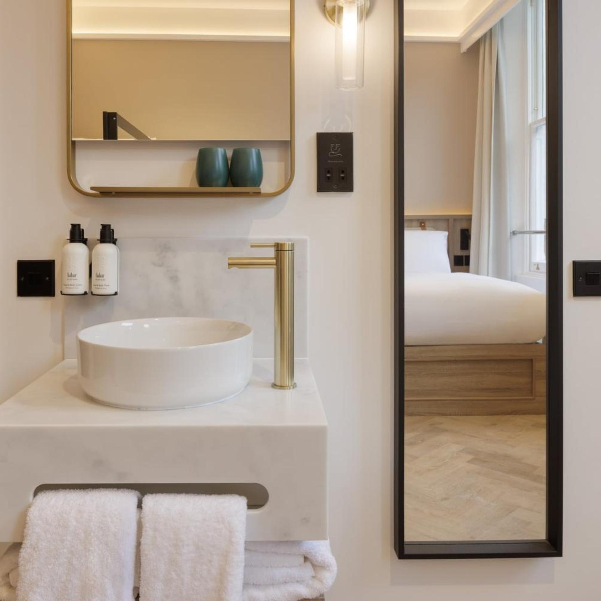 The Drey - Kensington, Earl's Court 50/50