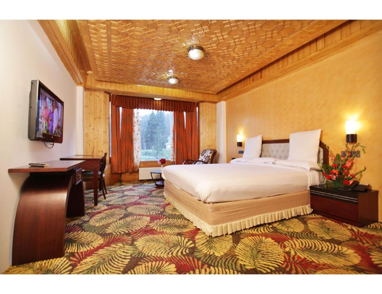 Hotel Grand Mumtaz 16/45