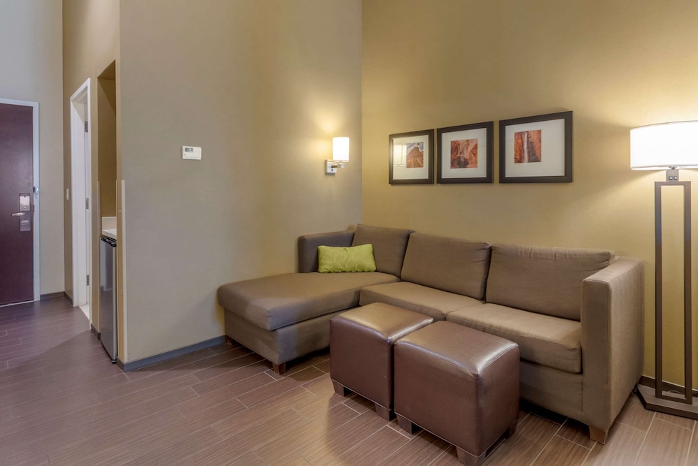 Comfort Suites St George - University Area 30/47