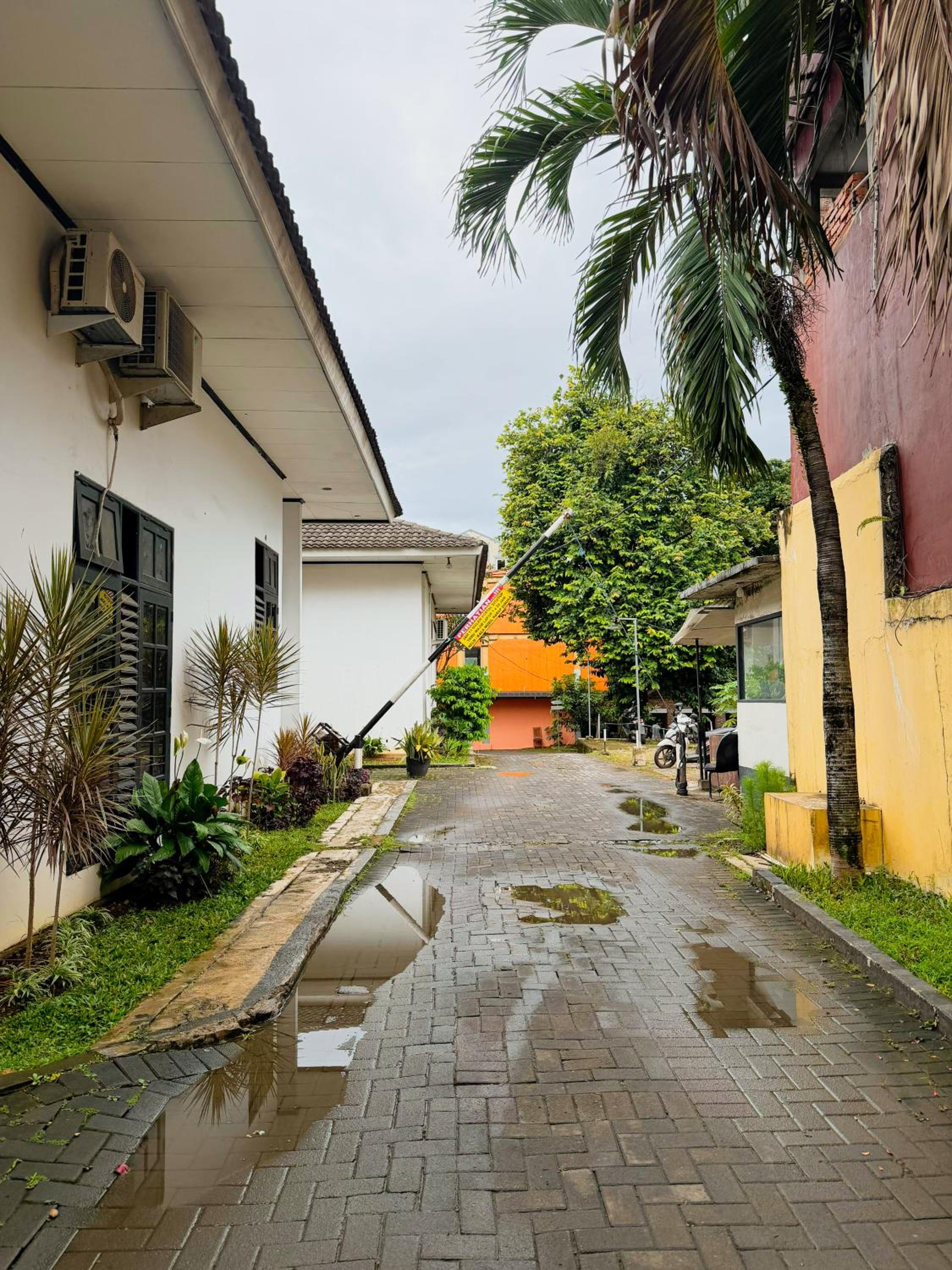 OYO 1329 Tanjung Pakuan 31/35