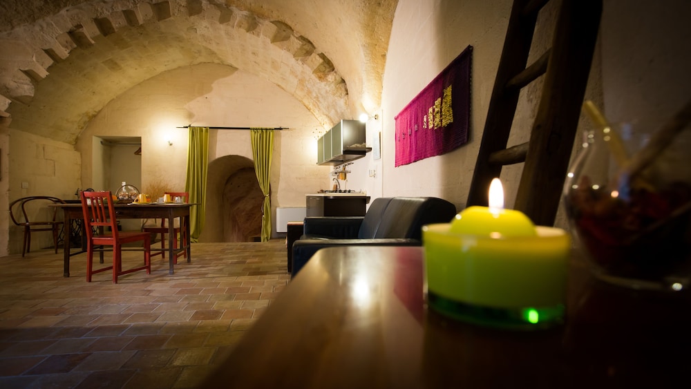 Hotel Residence San Giorgio Matera 56/68