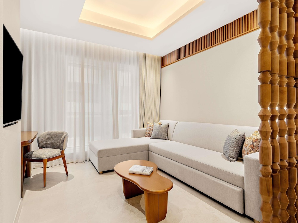 MERCURE ABU DHABI DOWNTOWN 42/58