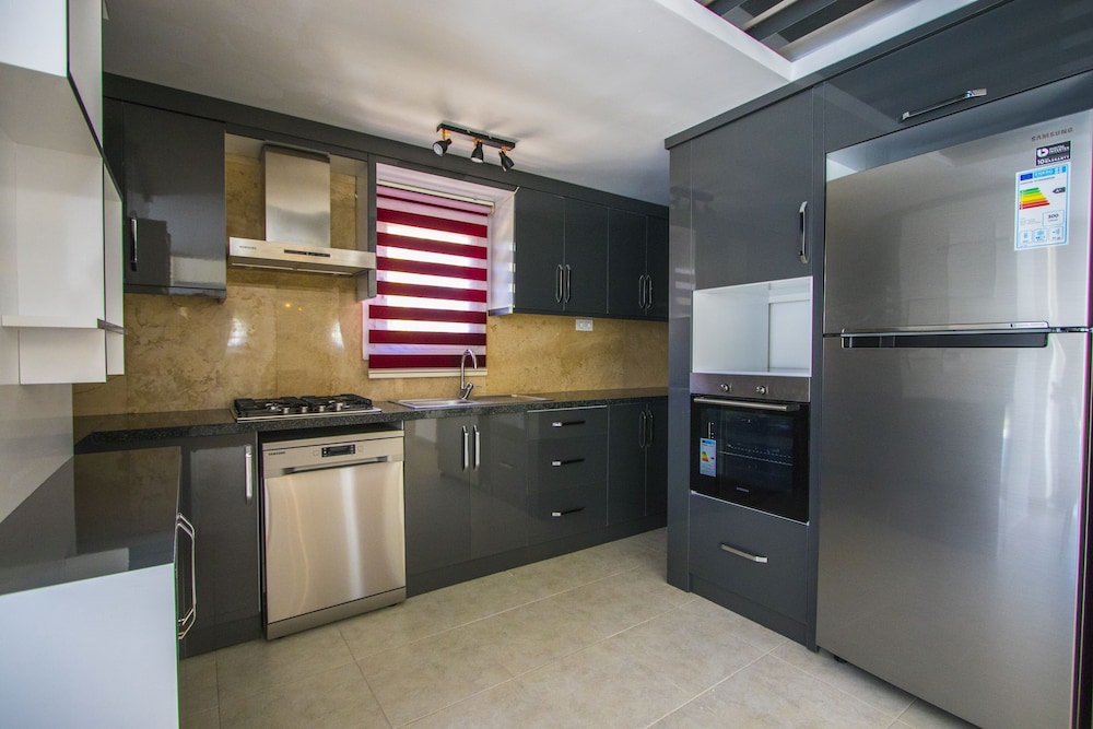 Zehra Villas 12/50