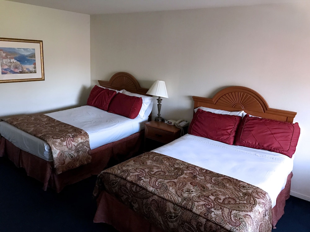 Monarch Resort 11/41