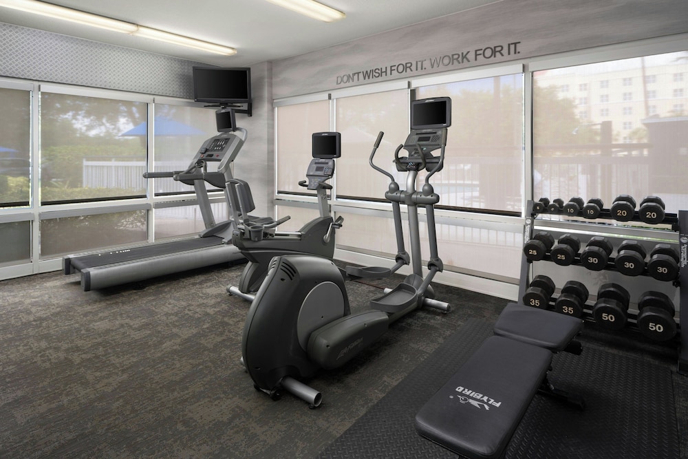 Fairfield Inn By Marriott Orlando Airport 20/47