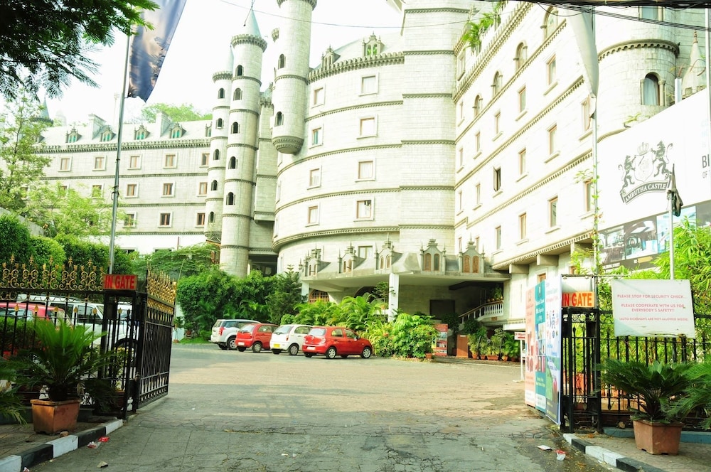 Amrutha Castle Hotel 18/21