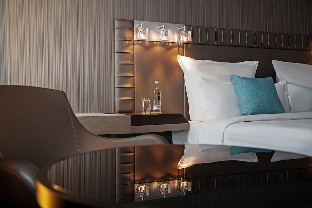 Steigenberger Airport Hotel Berlin 24/42