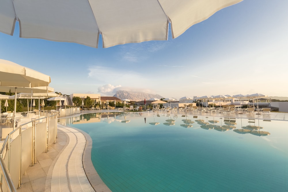 Resort Grande Baia 11/60