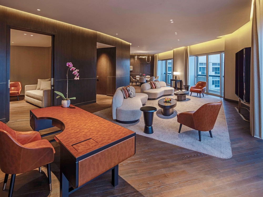 Fairmont Singapore 32/50