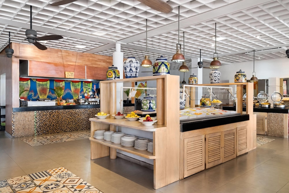 Muthu Crystal Cove Montego Bay 29/48