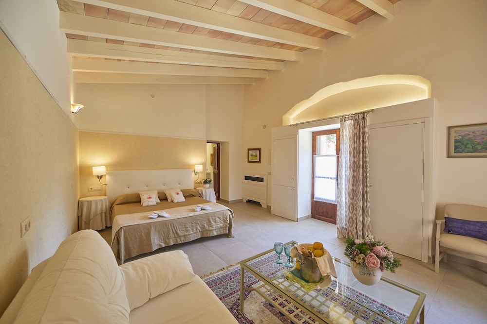 Hotel Rural S'Olivaret 23/76